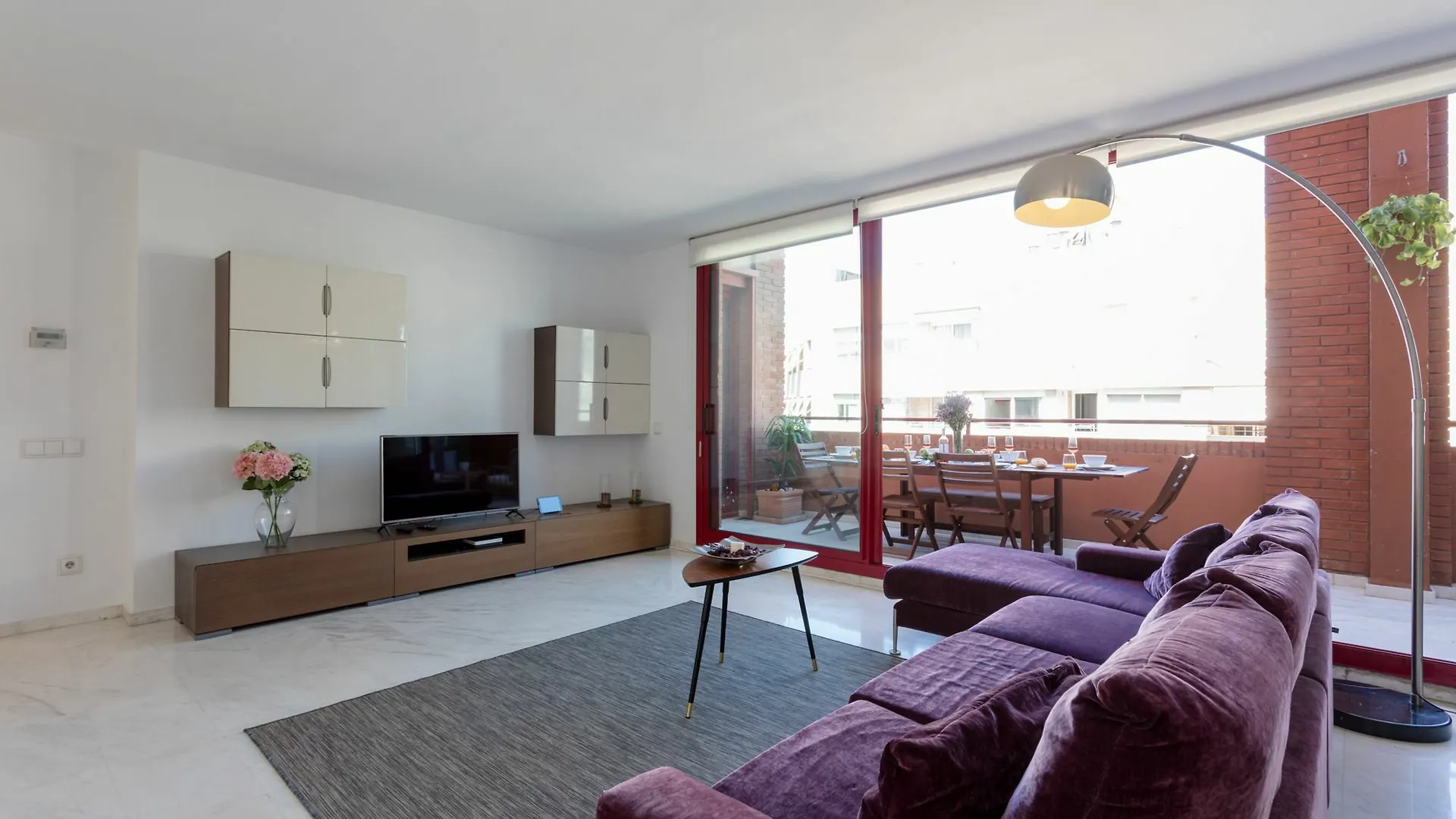 דירה ברצלונה Unique Rentals - Stylish Seafront Duplex ספרד